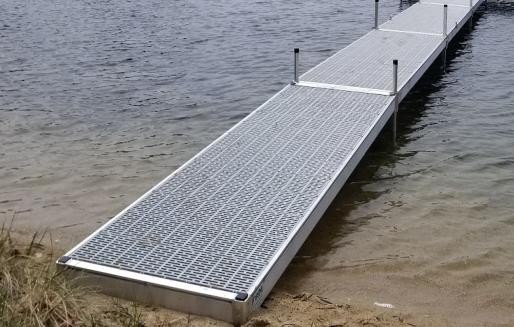 FWM Docks section running from the shoreline